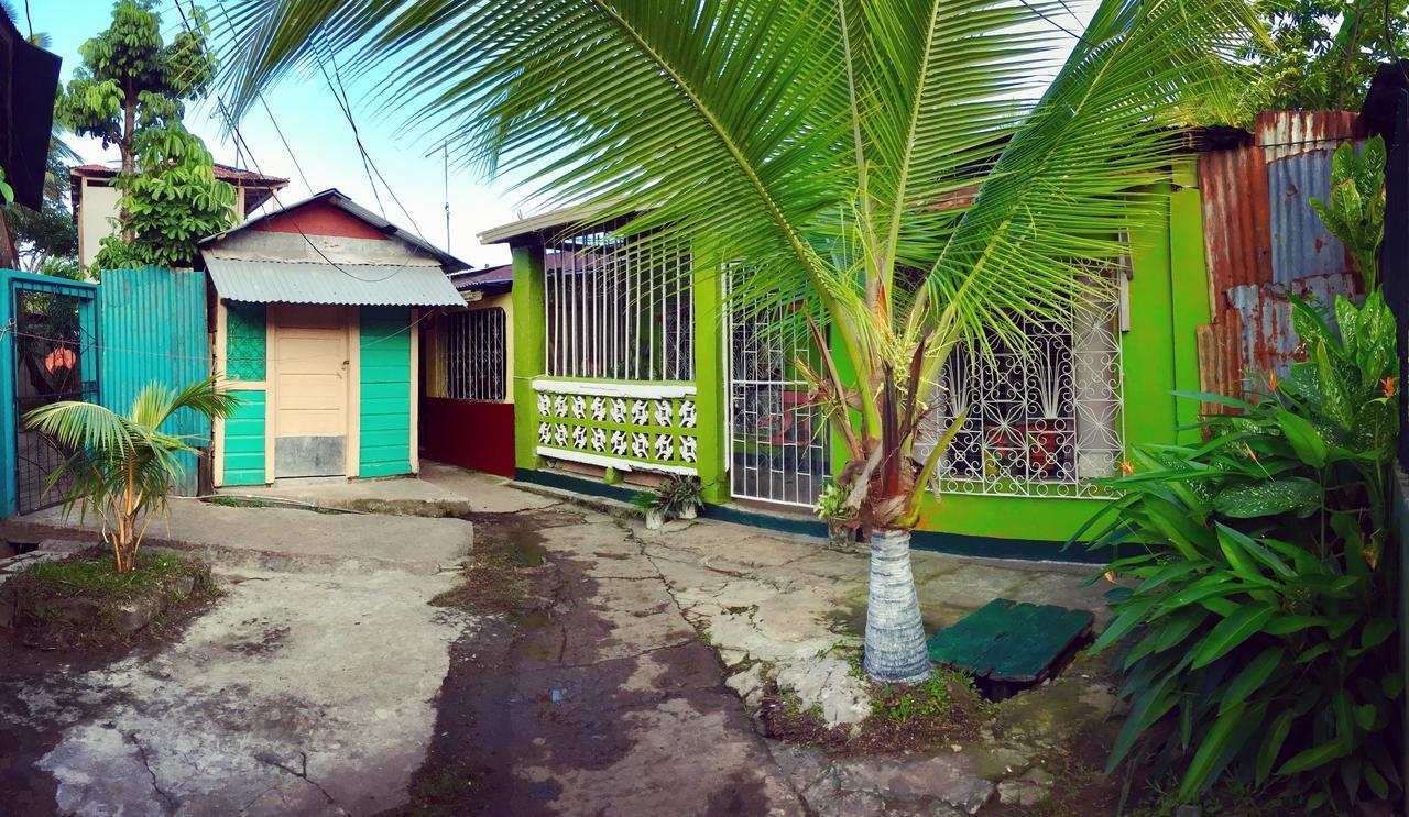 Typical House Bluefields 아파트 외부 사진